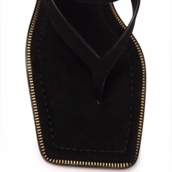 NEW Good American Block Heel Thong - Picture 2 of 5